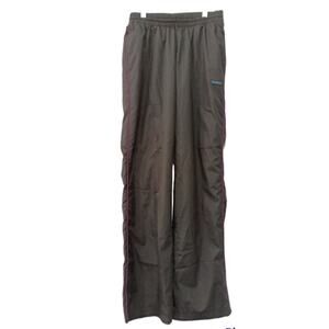 Reebok Wind Pants Black with Purple Stripes on Side Hem Size XS
